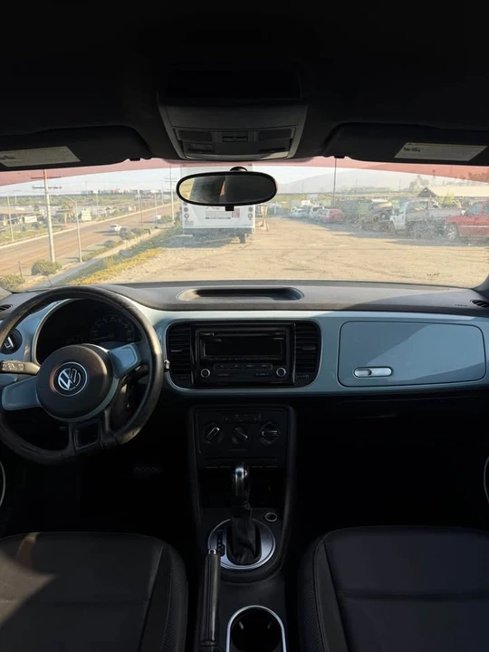 2012 Volkswagen A5 Beetle - Image 6 of 7