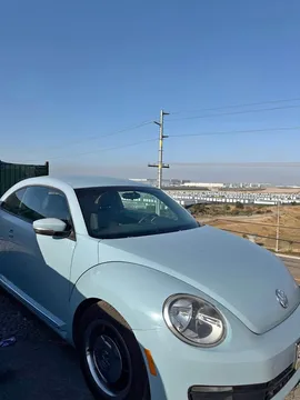 2012 Volkswagen Beetle 2.5L Entry Hatchback 2D