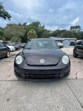 2012 Volkswagen Beetle 2.5L Entry Hatchback 2D