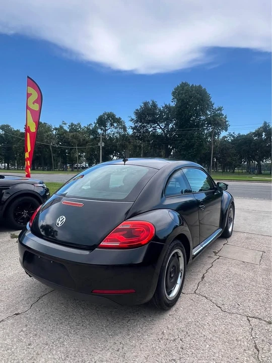 2012 Volkswagen A5 Beetle - Image 6 of 14