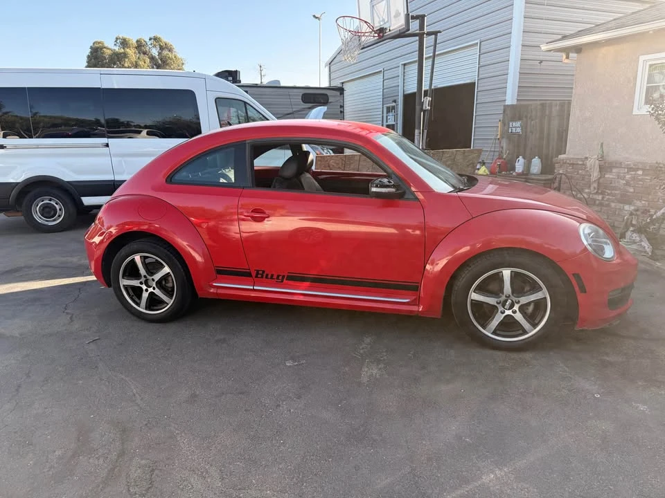 2012 Volkswagen A5 Beetle - Image 11 of 11
