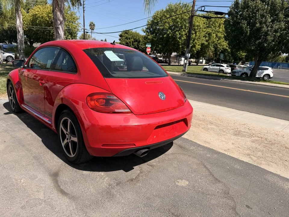 2012 Volkswagen A5 Beetle - Image 4 of 11