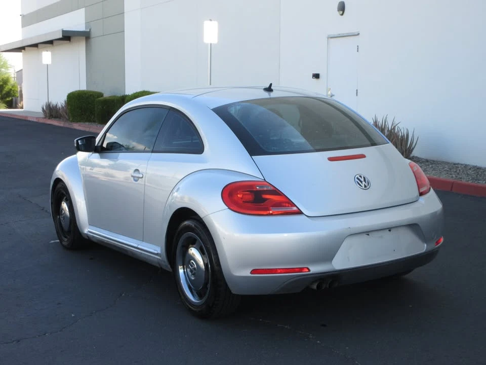 2012 Volkswagen A5 Beetle - Image 5 of 14