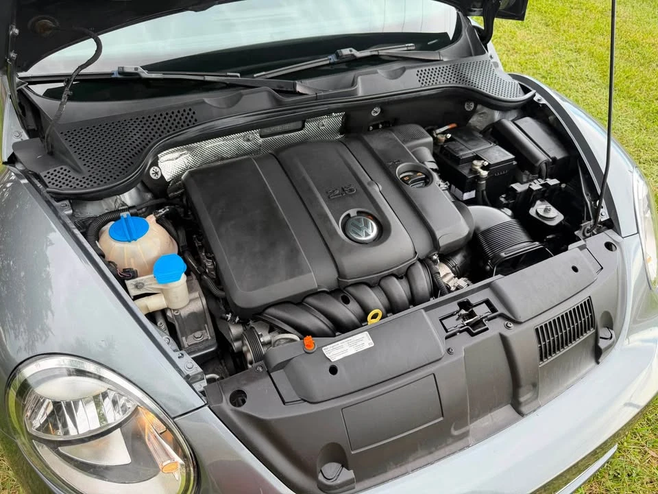 2012 Volkswagen A5 Beetle - Image 14 of 16