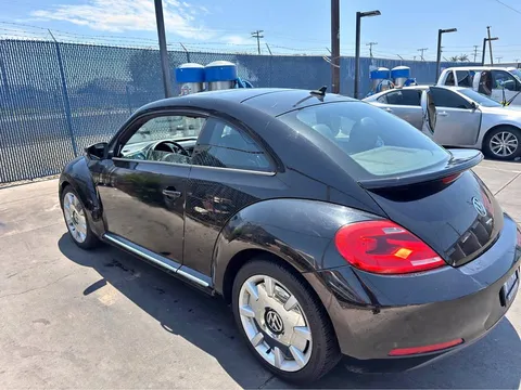 2012 Volkswagen Beetle 2.5L Fender Edition Hatchback 2D