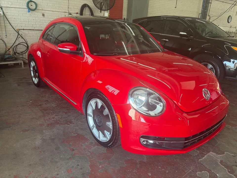 2012 Volkswagen A5 Beetle - Image 8 of 15