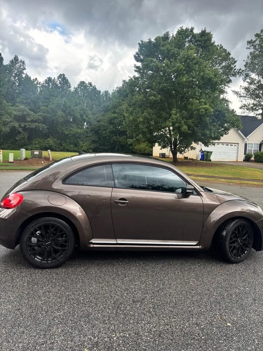 2012 Volkswagen A5 Beetle - Image 4 of 16