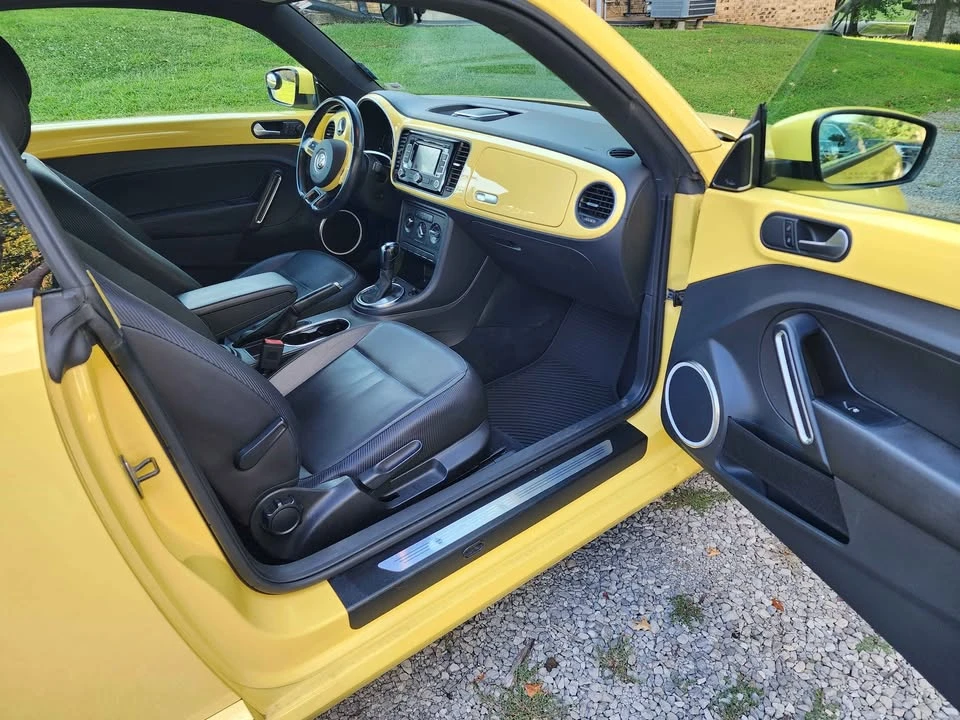 2012 Volkswagen A5 Beetle - Image 4 of 6
