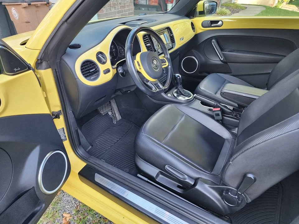 2012 Volkswagen A5 Beetle - Image 5 of 6