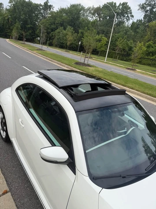 2012 Volkswagen A5 Beetle - Image 12 of 20