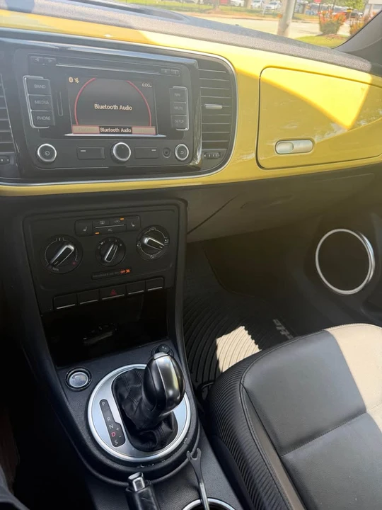 2012 Volkswagen A5 Beetle - Image 20 of 20