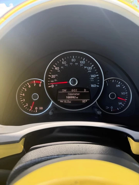 2012 Volkswagen A5 Beetle - Image 15 of 20