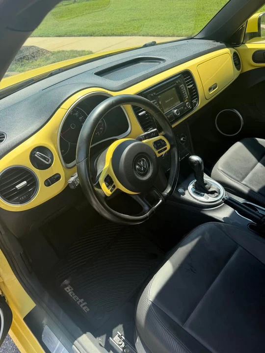 2012 Volkswagen A5 Beetle - Image 14 of 20