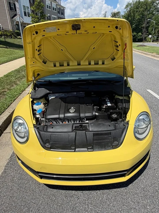 2012 Volkswagen A5 Beetle - Image 7 of 20