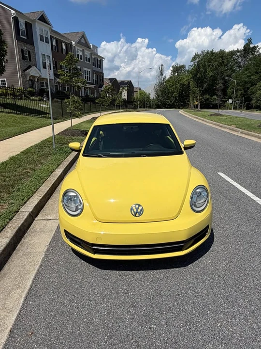 2012 Volkswagen A5 Beetle - Image 2 of 20