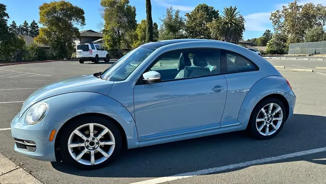 2012 Volkswagen Beetle 2.5L Fender Edition Hatchback 2D