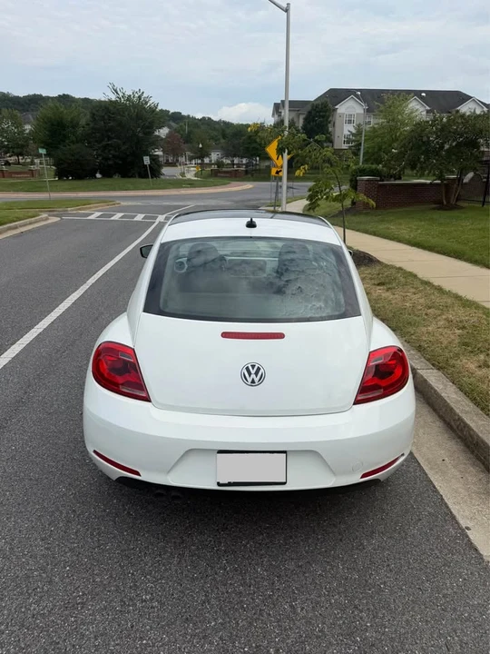 2012 Volkswagen A5 Beetle - Image 5 of 20