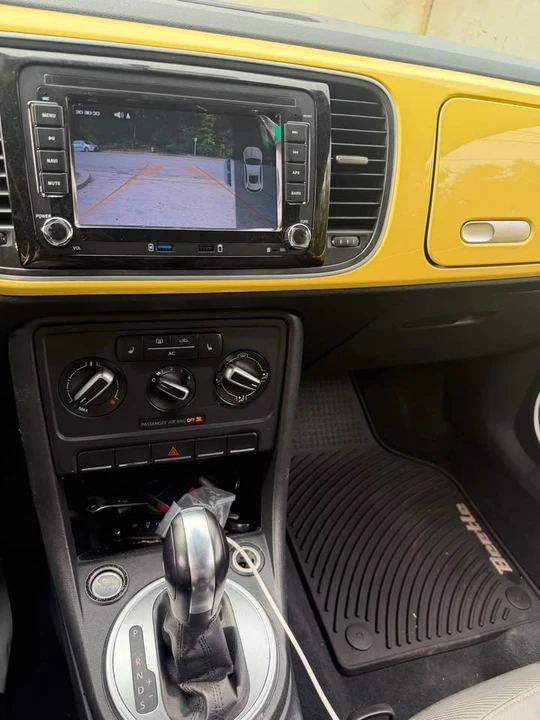 2012 Volkswagen A5 Beetle - Image 15 of 20