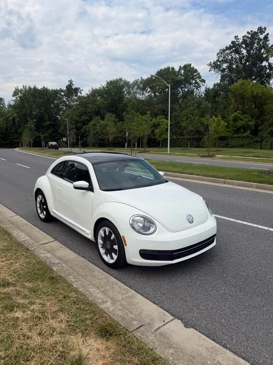 2012 Volkswagen A5 Beetle - Image 2 of 20