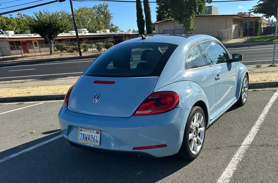 2012 Volkswagen A5 Beetle - Image 3 of 18