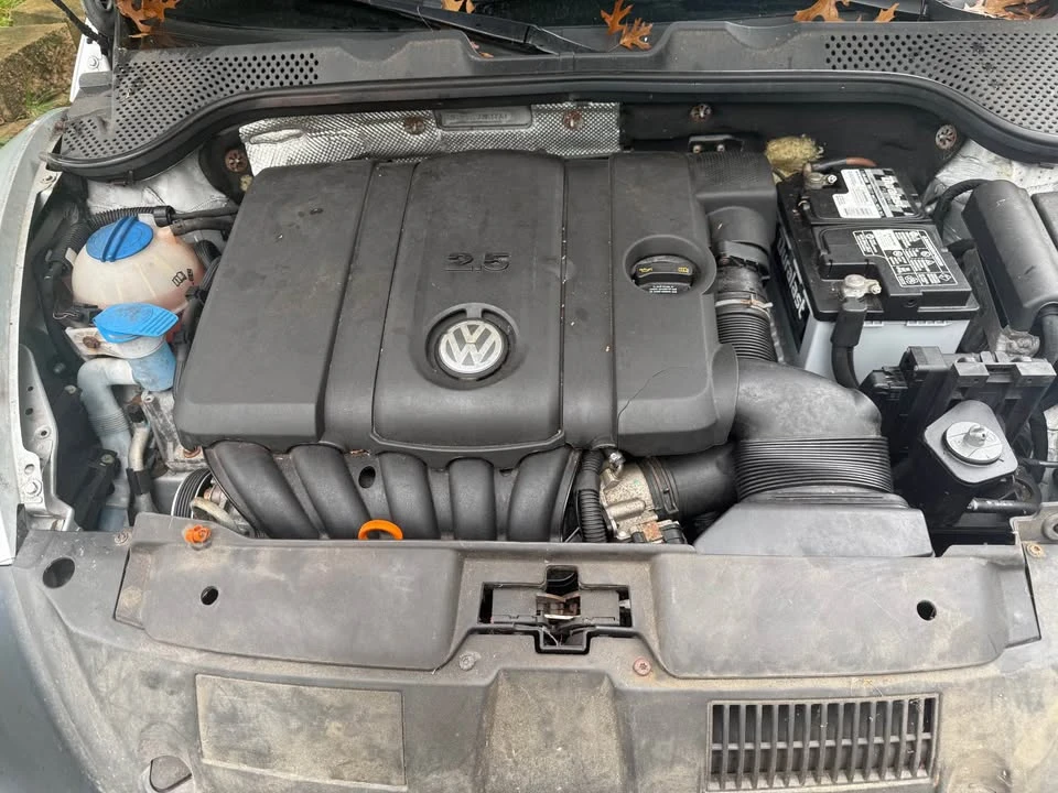 2012 Volkswagen A5 Beetle - Image 15 of 16