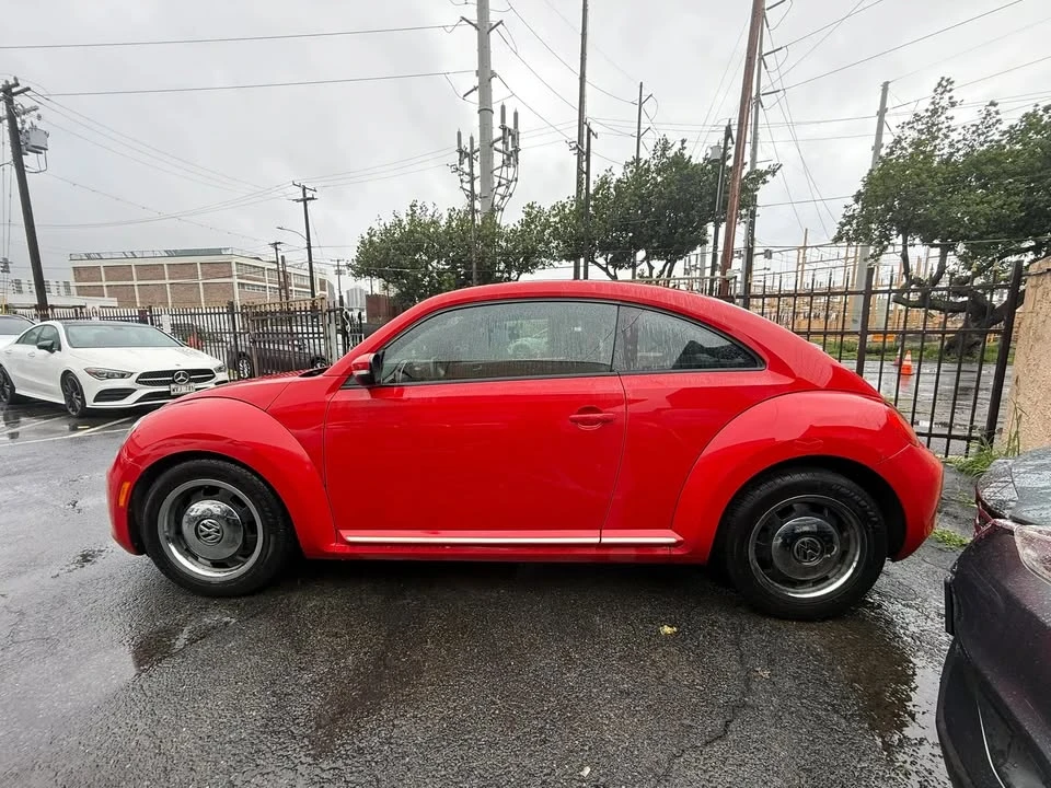 2012 Volkswagen A5 Beetle - Image 13 of 20