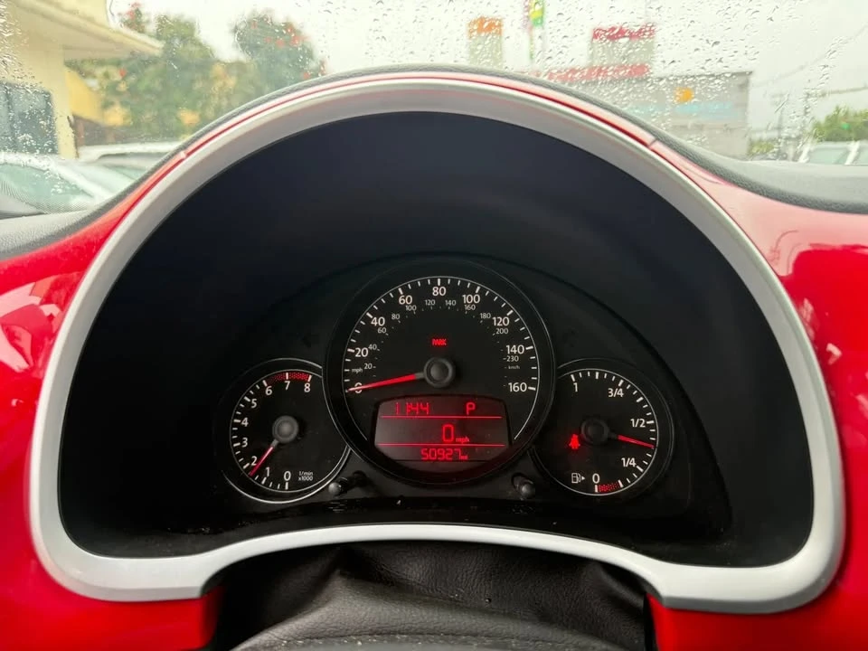 2012 Volkswagen A5 Beetle - Image 18 of 20