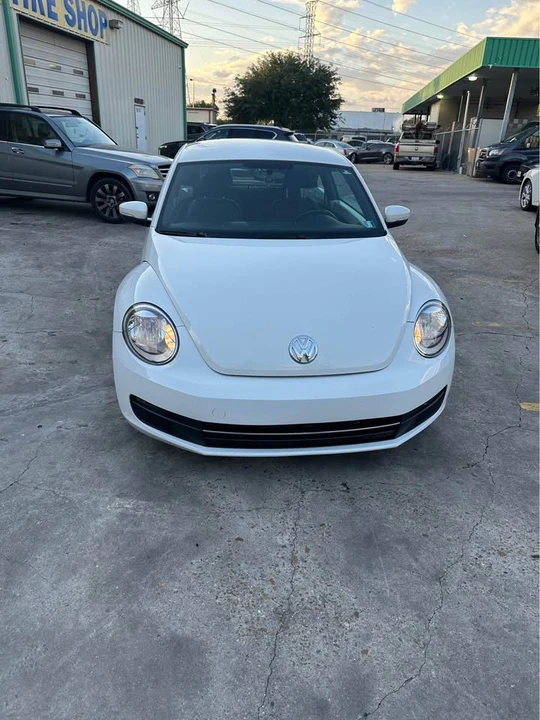 2012 Volkswagen A5 Beetle - Image 3 of 21