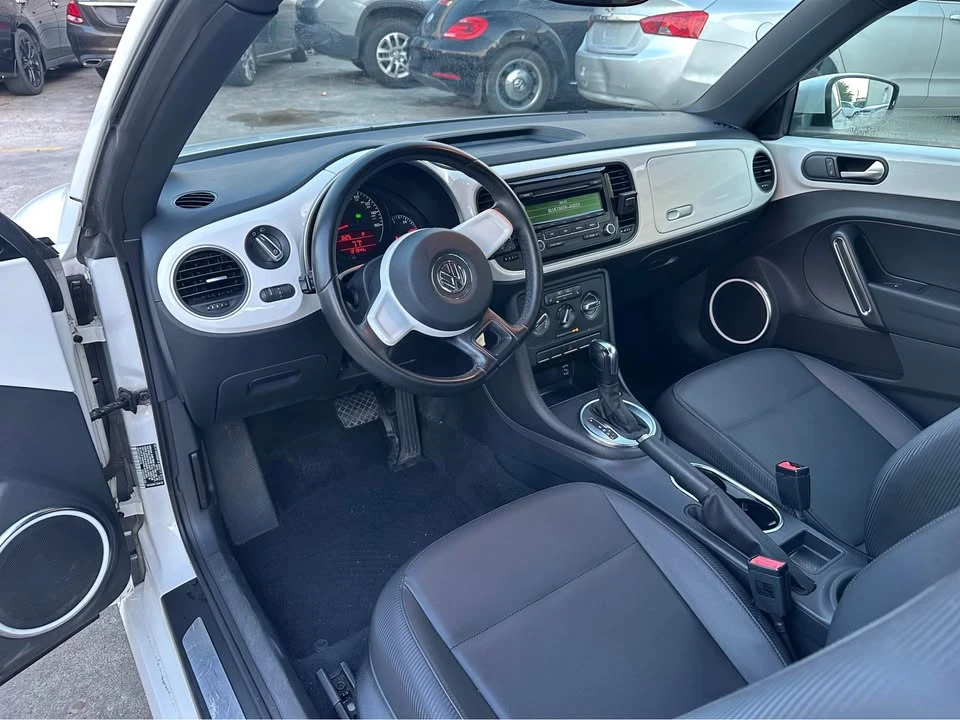 2012 Volkswagen A5 Beetle - Image 6 of 21