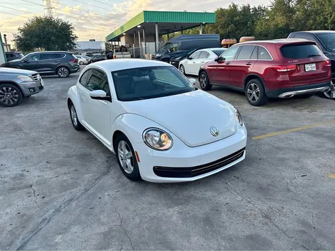 2012 Volkswagen Beetle 2.5L Hatchback