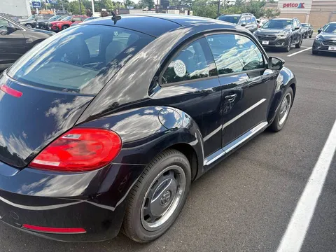 2012 Volkswagen Beetle 2.5L