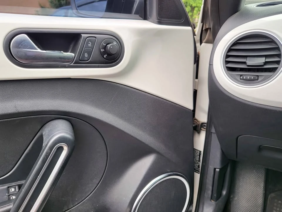 2012 Volkswagen A5 Beetle - Image 16 of 17