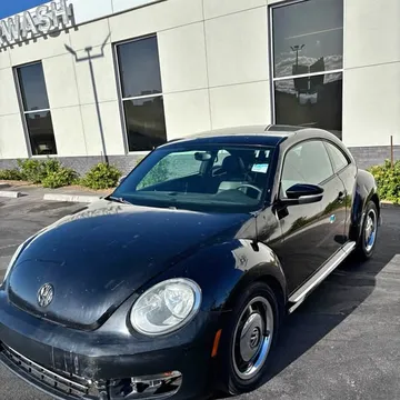 2012 Volkswagen Beetle 2.5L Hatchback 2D