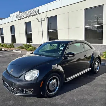 2012 Volkswagen Beetle 2.5L Hatchback 2D