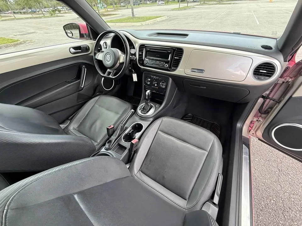 2012 Volkswagen A5 Beetle - Image 14 of 18