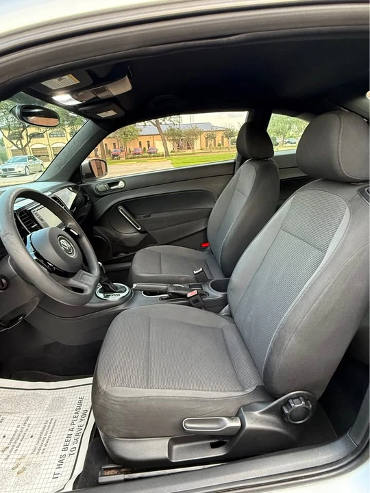 2012 Volkswagen A5 Beetle - Image 9 of 13