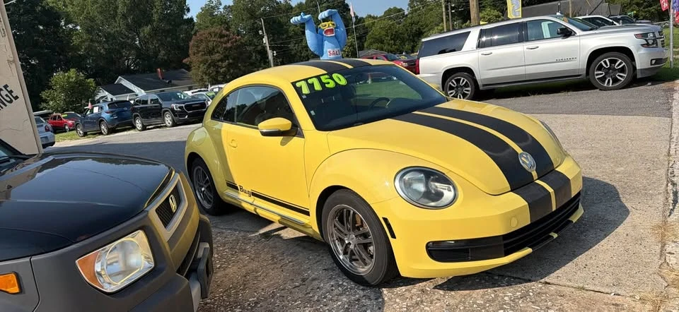 2012 Volkswagen A5 Beetle - Image 3 of 9