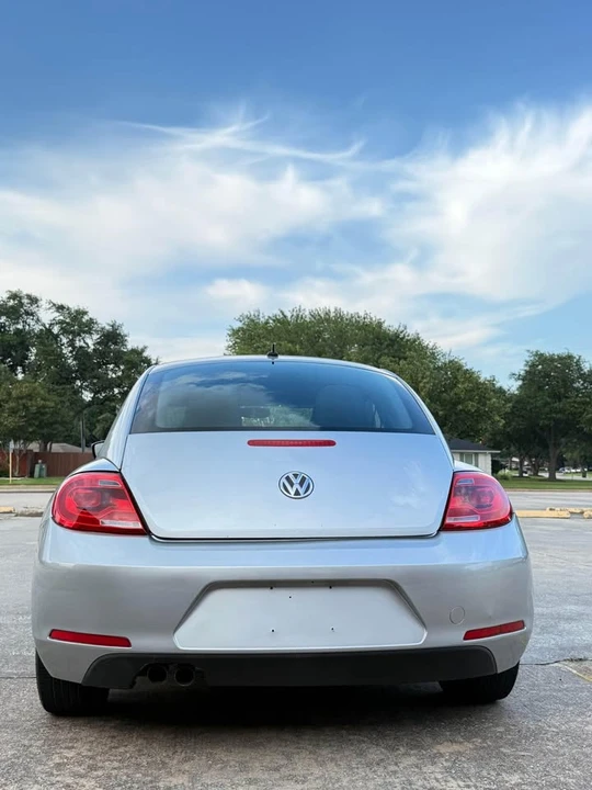 2012 Volkswagen A5 Beetle - Image 3 of 13