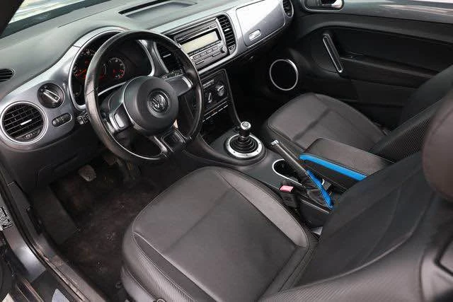 2012 Volkswagen A5 Beetle - Image 3 of 4