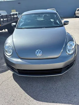 2012 Volkswagen Beetle 2.5L Hatchback 2D