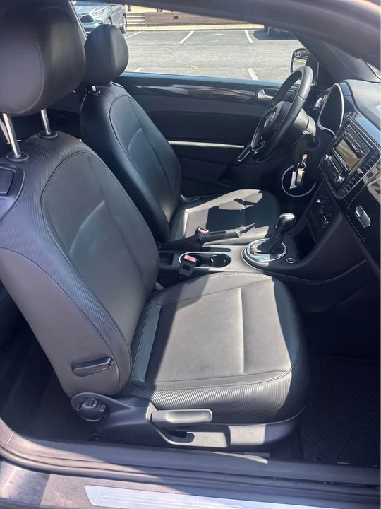 2012 Volkswagen A5 Beetle - Image 7 of 13