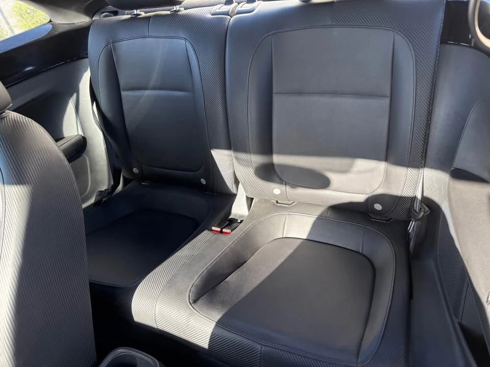 2012 Volkswagen A5 Beetle - Image 7 of 10