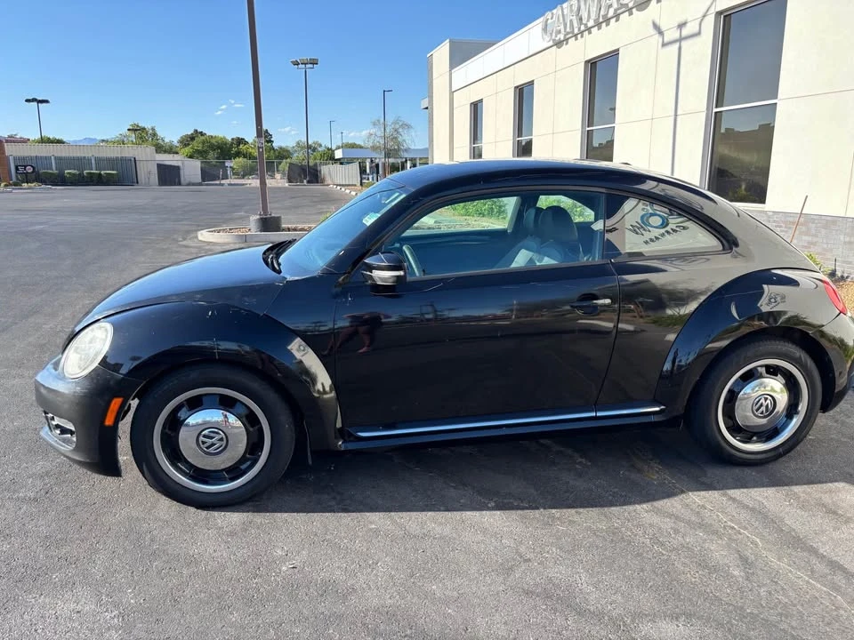 2012 Volkswagen A5 Beetle - Image 5 of 13
