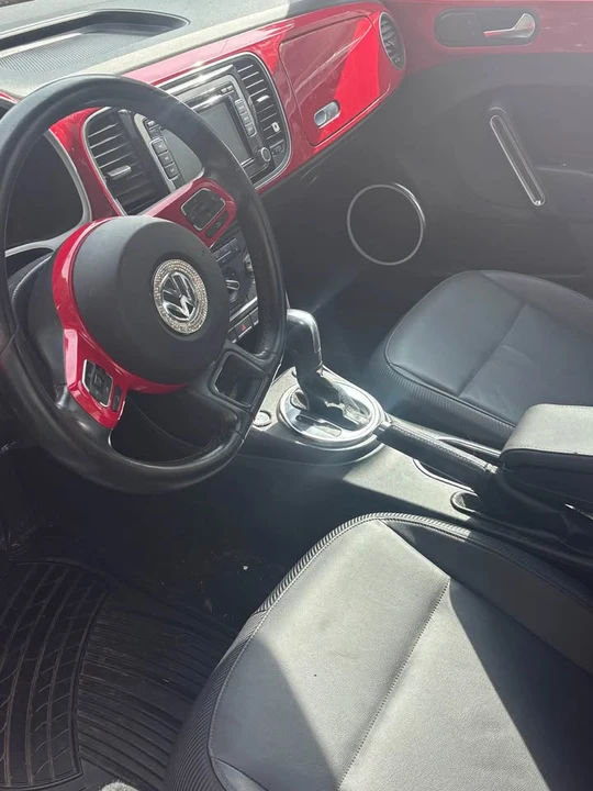 2012 Volkswagen A5 Beetle - Image 2 of 6