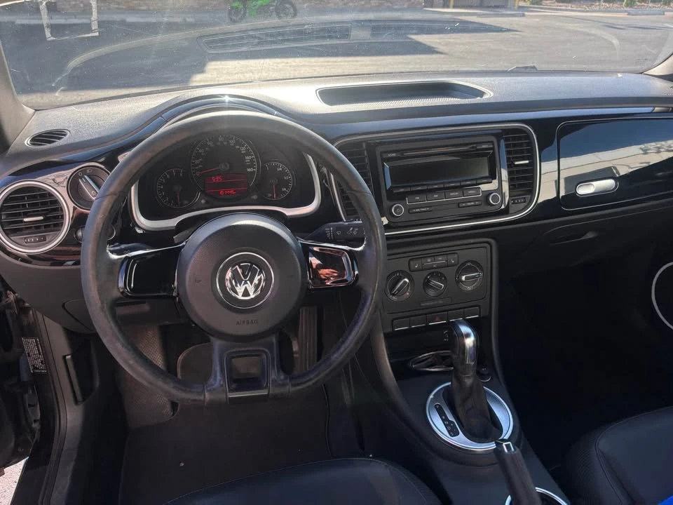2012 Volkswagen A5 Beetle - Image 11 of 13