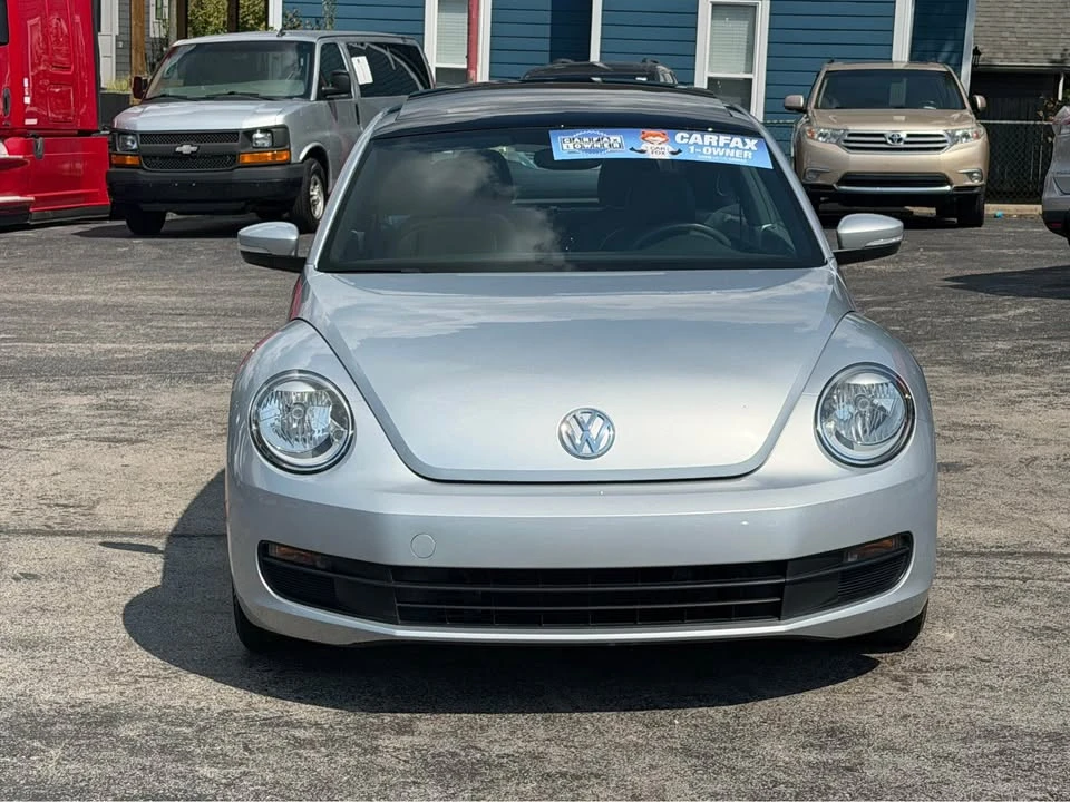 2012 Volkswagen A5 Beetle - Image 8 of 20