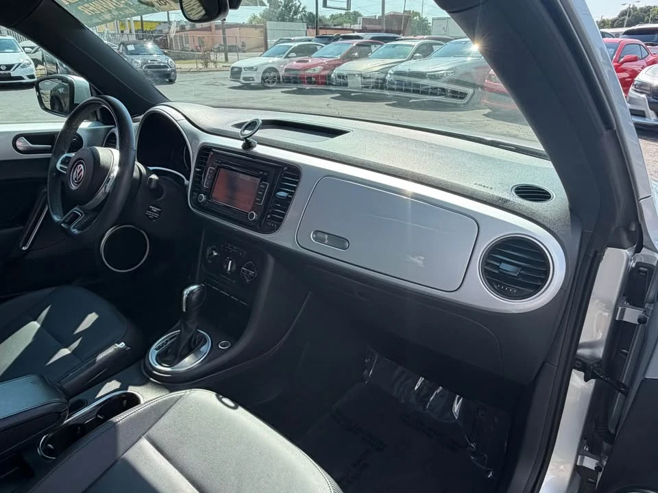 2012 Volkswagen A5 Beetle - Image 15 of 20