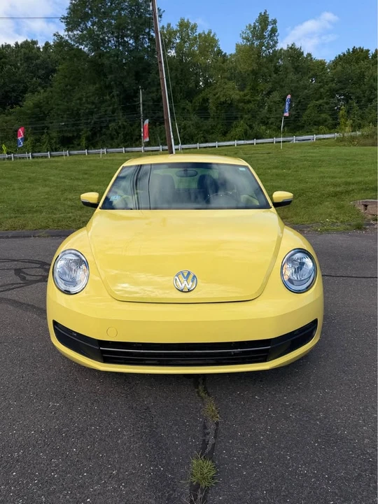 2012 Volkswagen A5 Beetle - Image 4 of 16