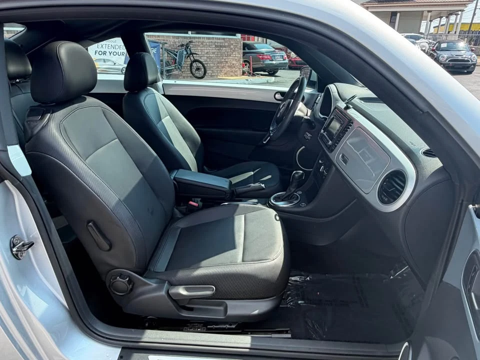 2012 Volkswagen A5 Beetle - Image 13 of 20