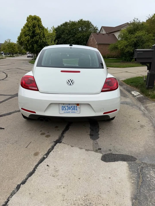 2012 Volkswagen A5 Beetle - Image 7 of 15